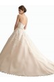 Acquista Avorio & Champagne Abito da ballo Scollatura a V Cattedrale di treno Tulle Pizzo Abiti da sposa