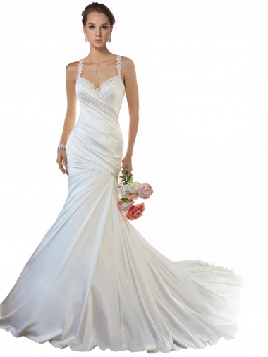 Acquista Avorio Stile sirena Innamorato Raso Spiaggia Abiti da sposa
