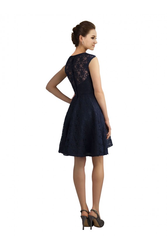 Acquista Blu marino scuro Linea A Scollatura a V Al ginocchio Pizzo Corto Abiti da damigella donore / Abiti da cocktail