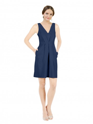Acquista Blu marino scuro Linea A Scollatura a V Al ginocchio Raso Corto Abiti da damigella donore / Abiti da cocktail