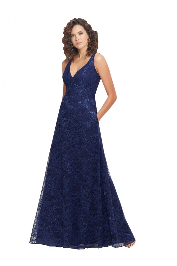 Acquista Blu marino scuro Linea A Scollatura a V Pizzo Lunga Abiti da damigella donore